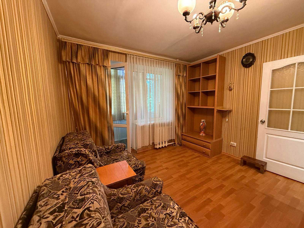 Гостинка в центрі Чорноморську  - зображення 3