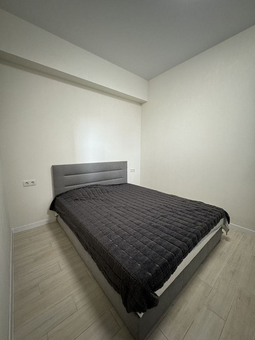 Квартира з НОВИМ ремонтом та меблями Ирпень - изображение 3