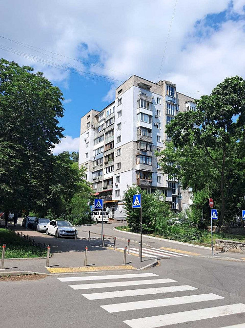 Продаж 1-кімнатної квартири біля метро та парку (пров. Коломийський) Київ - зображення 1