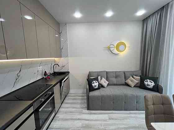 1 комн -43 метра. Ремонт -никто не жил. Мебель. Жемчужина на Краснова Одесса