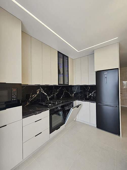 2 кім квартира з ремонтом та меблями,центр вул Довга Івано-Франківськ - зображення 4