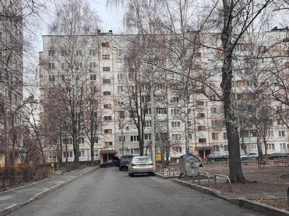 Продажа 4-х комнатной квартиры . г. Харьков, Героев труда , д. 20-А Харьков - изображение 1