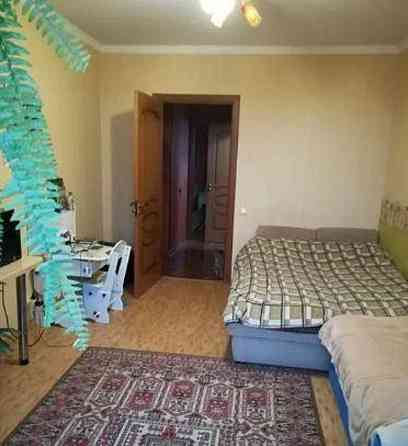 Продам 3 комнатную квартиру  Черемушках. Высотный дом.(327-911) Одесса