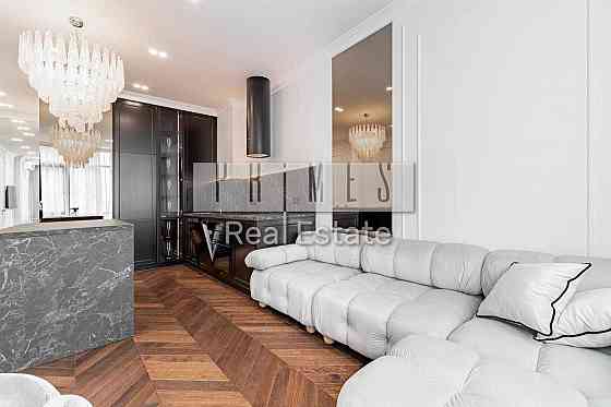 Продаж 1к квартири ЖК Новопечерські Липки , Верхогляда 19 А Київ