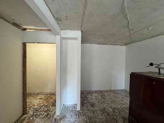 98 квартал, Героіїв АТО, 1 кім.квартира, 2 поверх, під косметику Кривой Рог