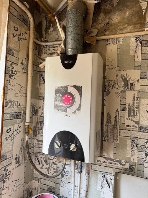 98 квартал, Героіїв АТО, 1 кім.квартира, 2 поверх, під косметику Кривой Рог - изображение 4