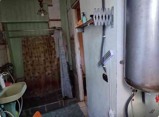 Продається 1 кім квартира по вул Кармелюка р-н монастиря жіночого Чернівці