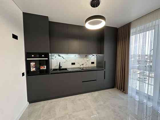 Продам 1-кімнатну квартиру  . Новобудова з ремонтом Ровно