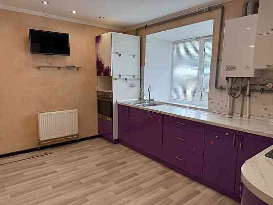 Видова 2 кім квартира ЖК Світлиця 67.5м2 з ремонтом та меблями Немешаево