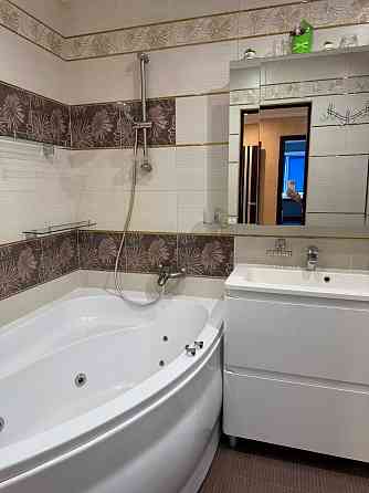 Видова 2 кім квартира ЖК Світлиця 67.5м2 з ремонтом та меблями Немешаево