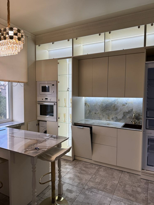 Продам квартиру Свято-Миколаївська 36 5/6 Кривой Рог - изображение 2