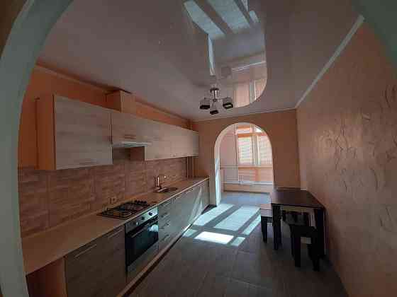 1 кімнатна  квартира  2 поверх 9 поверх. будинку мкрн Северний Николаев