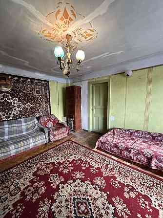 Продаж 2- кім особнячного типу з гаражем і земля у приватній власності Винники