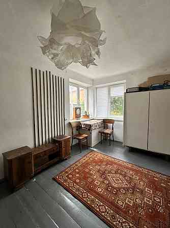 Продаж 2- кім особнячного типу з гаражем і земля у приватній власності Винники