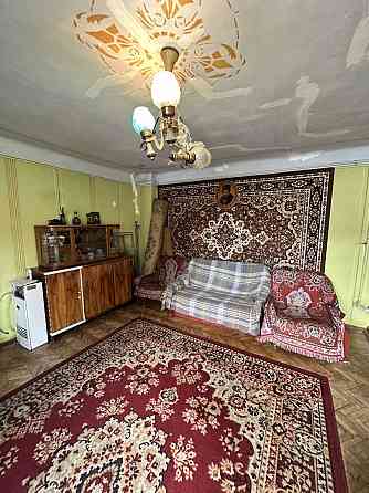 Продаж 2- кім особнячного типу з гаражем і земля у приватній власності Винники