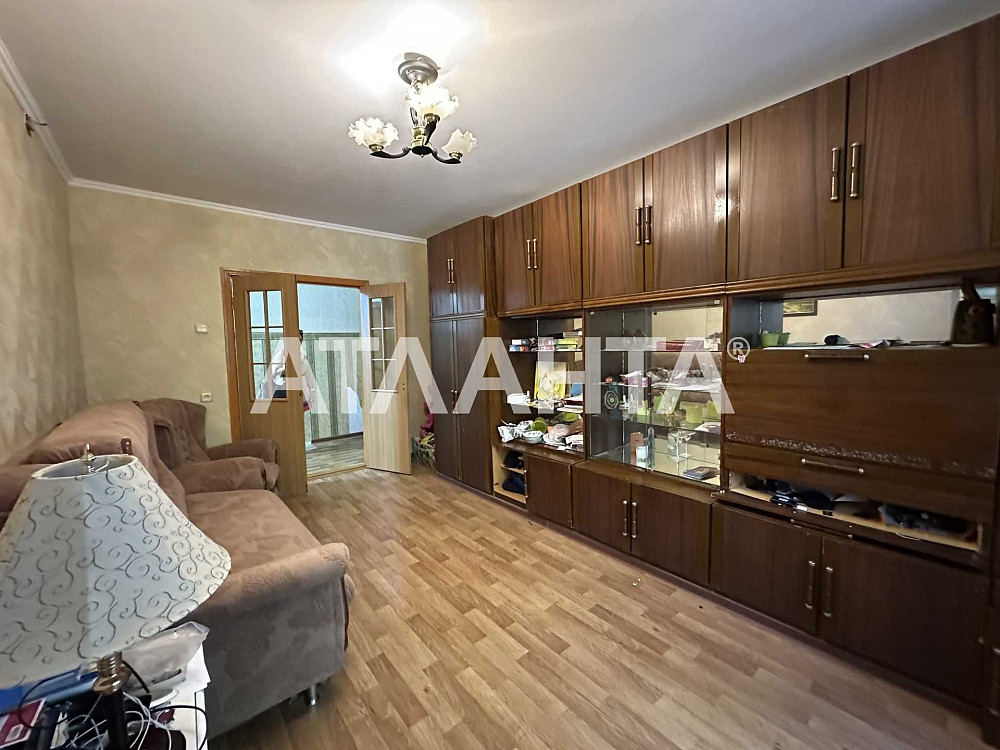 3 разд  комн 2 этаж Заболотного / ТЦ Семья Закрытая территория Одесса - изображение 1