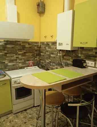 Продаж  великої 1 кімнатної квартири на Героїв УПА Львов