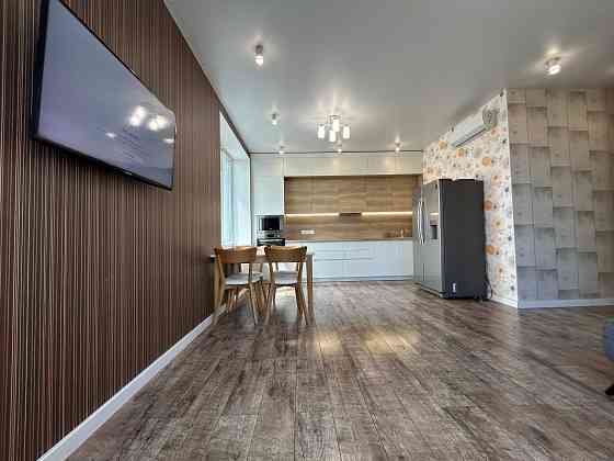 Квартира с ремонтом ЖК 4 Сезона на пр. Гагарина, 5 этаж Одесса