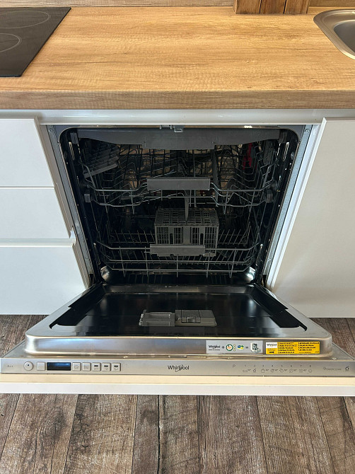 Квартира с ремонтом ЖК 4 Сезона на пр. Гагарина, 5 этаж Одесса - изображение 3