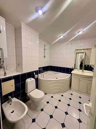 Продам 3к квартиру Казимира Малевича,53/30 (Боженка) Київ