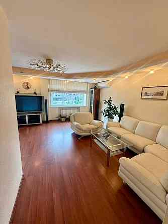 Продам 3к квартиру Казимира Малевича,53/30 (Боженка) Київ