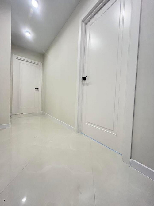 Продам сучасну 2-ну квартиру в ШЕПТИЦЬКОМУ  - зображення 7