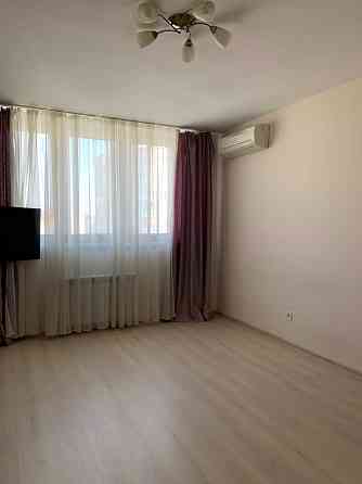 Без комісії, від власника Довгострокова оренда 1 кімн Урлівська 23б Київ