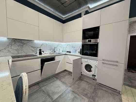 Особлива квартира в ЖК Рівер Стоун Трускавецька 2а River Stone Київ