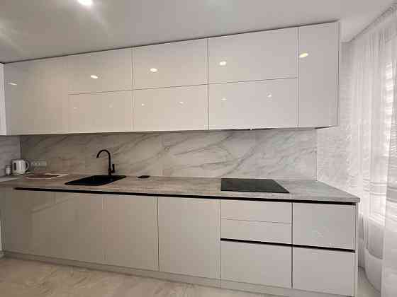 1 кімнатна квартира в самому центрі новий будинок Черкаси