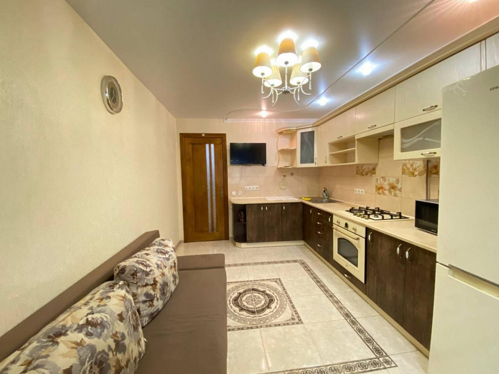 Оренда Топової 2 кім кухня в обжитій новобудові по вул Декабристів. Ивано-Франковск - изображение 1