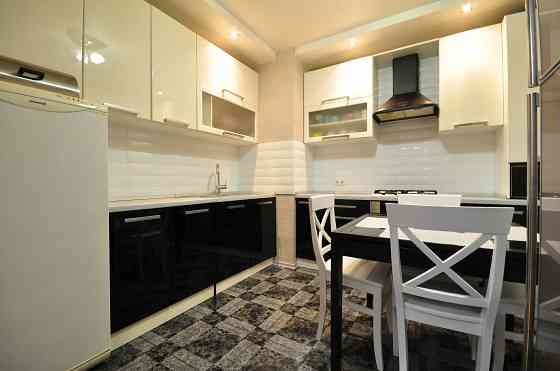 Укомплектована 3-кім квартира з автономним опаленням Таращанська Біла Церква