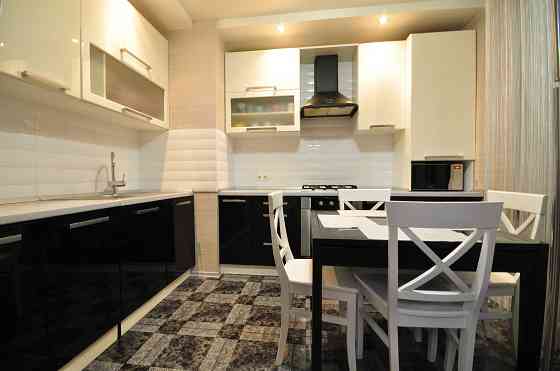 Укомплектована 3-кім квартира з автономним опаленням Таращанська Біла Церква