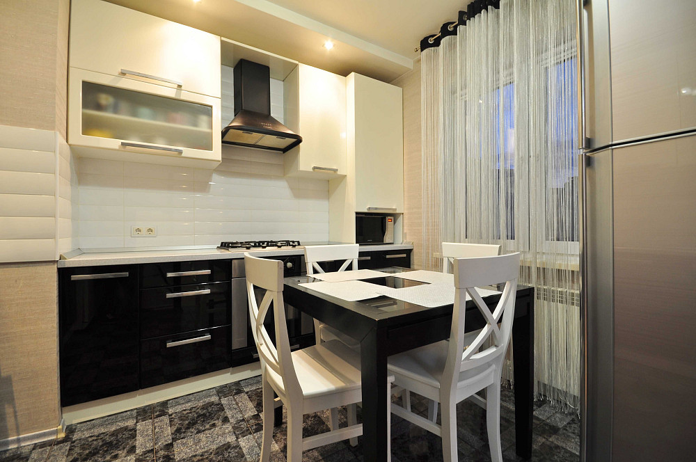 Укомплектована 3-кім квартира з автономним опаленням Таращанська Біла Церква - зображення 3