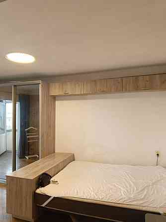 Продам квартиру біля ст.м Лівобережна. Можна разом з гаражем Київ