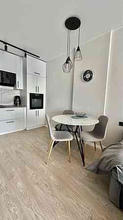 Двокімнатна квартира з гарним ремонтом недалеко від центру Київ