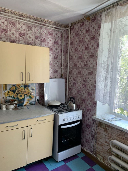 2-кімнатна квартира, вул. Київська, Коростень — 52 м² Коростень - зображення 1