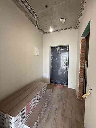 Продаж 1 кімнатноі квартири з частковим ремонтом, ЖК Медовий Київ