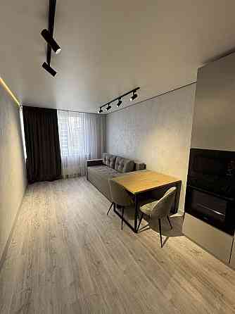 Жк Варшавський3 Оренда Без ком Євродвушка 25 ти.Перша оренда Киев