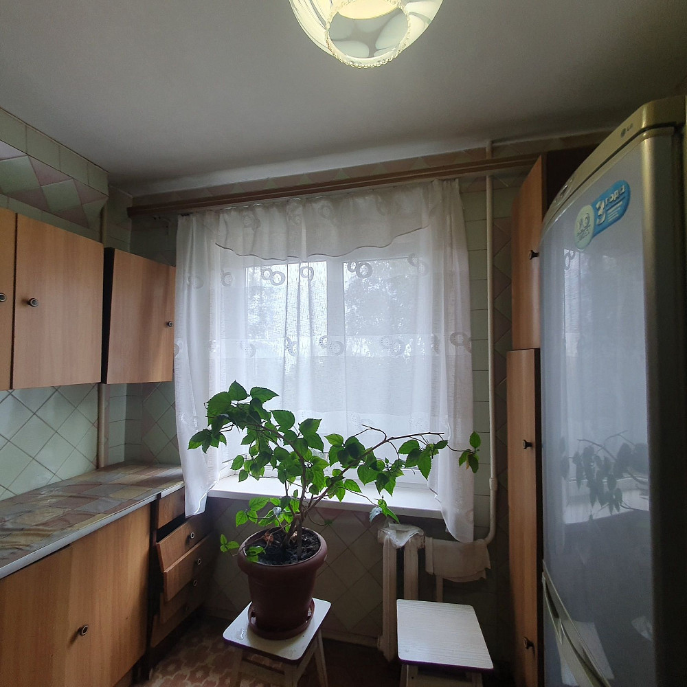 Сдам 2х комн квартиру на Малом рынке. Запорожье - изображение 3