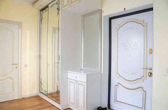 Терміновий продаж квартири, ціна = якість Гатное