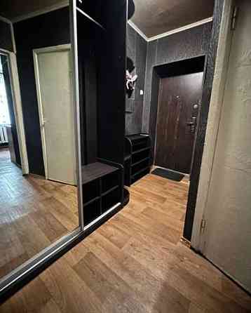 1 кім з КОСМЕТИКОЮ в ЦЕГЛІ район ВОКЗАЛУ (716704) Днепр