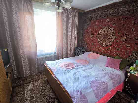 Продам 3 Грушевського Бровары