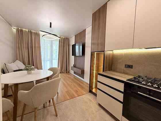 Продаж 1 кімнатної квартири ЖК Софіївка. Вул Угорська 12 Львов