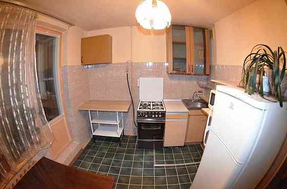 Продаж 2 кімнатної квартири,Мілютенко 17 б,Лісова, Чернігівська,Деснян Київ