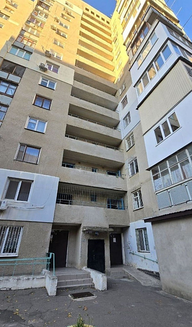 Просторная 2-комнатная квартира на Таирова — заходи и живи! Одесса - изображение 1