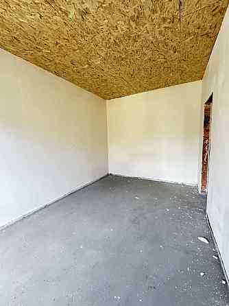 Хороша 1к з БАЛКОНОМ Буча