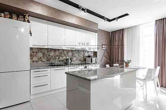 КОМФОРТ ТАУН 90квм 3-рівнева квартира Киев