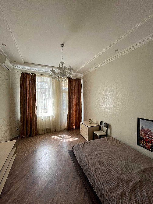 Сдам долгосрочно 3-х комнатную квартиру в центре города! Одеса - зображення 2