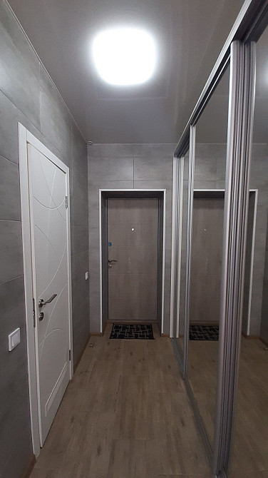 Сдам евростудию Салтовка новострой  ЖК Ворбьевы Горы новобудова студія Харків - зображення 5