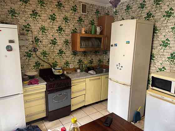 Здам велику 1 к.кв.недалеко від ТРЦ ЛАВИНА,Епіцентр.Облаштована. Киев